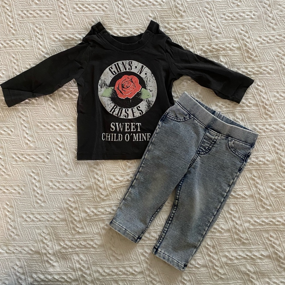 H&M baby outfit